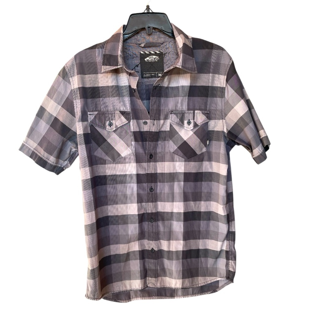 Vans Off the Wall Grey and Black Button Down Short Sleeve Shirt Size Medium